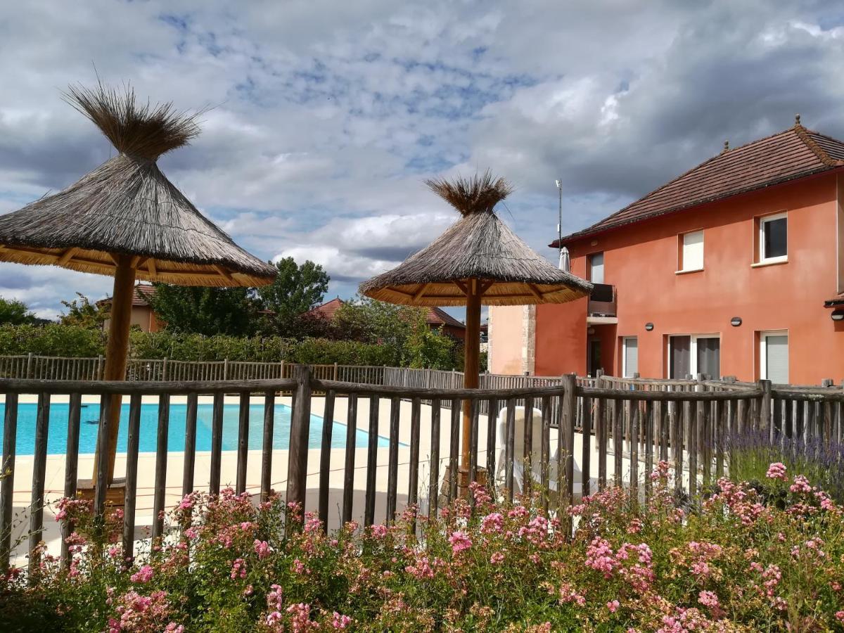 "Chezvero46" Residence 3 Etoiles Avec Piscine, Wifi Et Velos Prayssac ภายนอก รูปภาพ